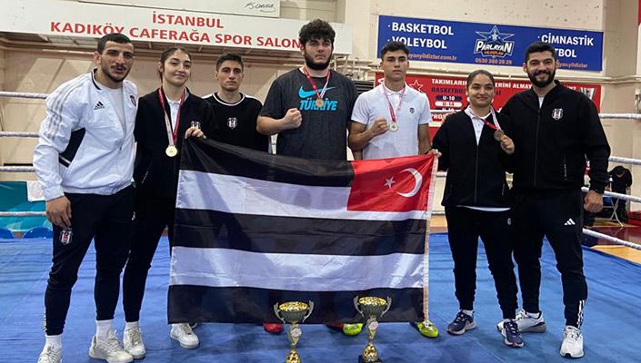 Boksörlerimizden Çifte Şampiyonluk