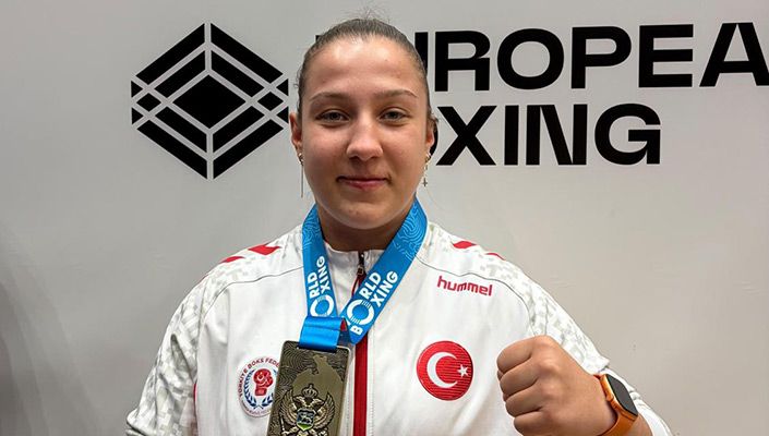 Boksörümüz Miray Doğru, Gençler Dünya Boks Şampiyonası’nda Üçüncü Oldu