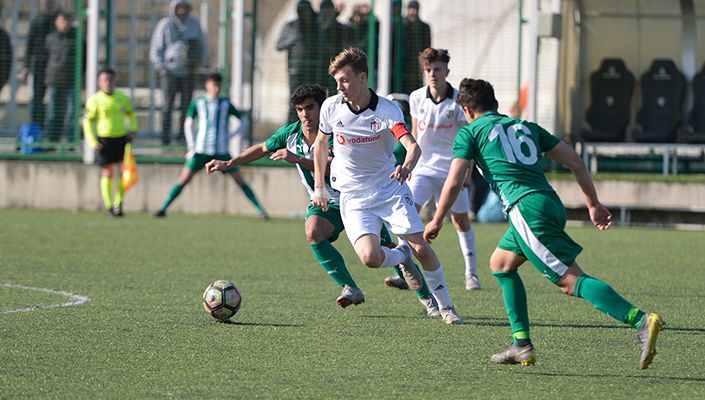 Bursaspor:2 Beşiktaş:0 (U-16)