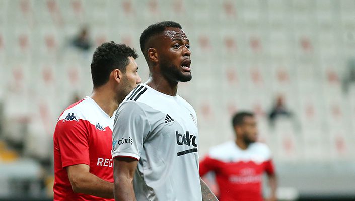 Cyle Larin: ‘Galibiyete ulaşamadığımız için üzgünüm’