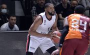 Dedric Lawson: “Üzgünüz”