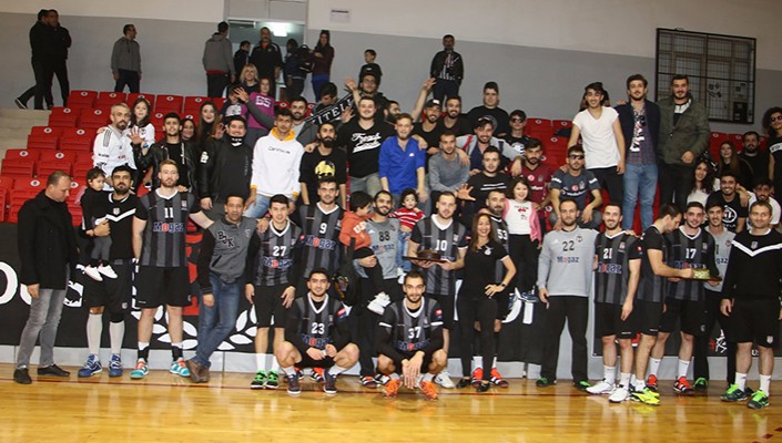 Taraftarlarımız Mihajlo Radojkovic ve Marko Krsmancic’ın Doğum Gününü Kutladı