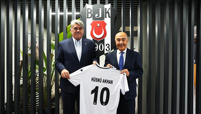 Doğuş GYO Yönetim Kurulu Başkanı Hüsnü Akhan’dan Kulübümüze Ziyaret