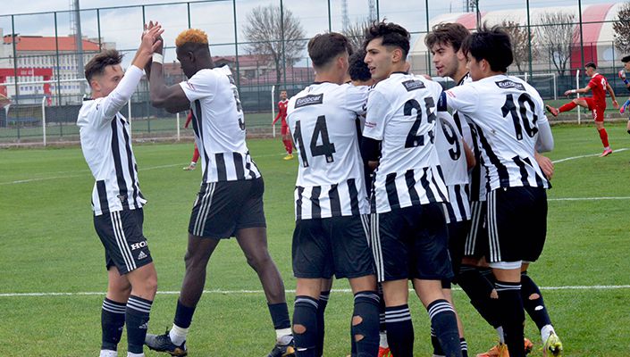 Dyorex Boluspor:0 Beşiktaş Artaş:4 (U-19)