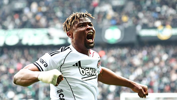 Emmanuel Agbadou: “Beşiktaş’ta ilk golümü attım, mutluyum”