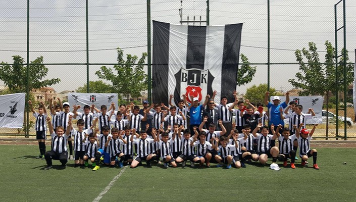 Erbil’de Beşiktaş Futbol Okulu Açıldı