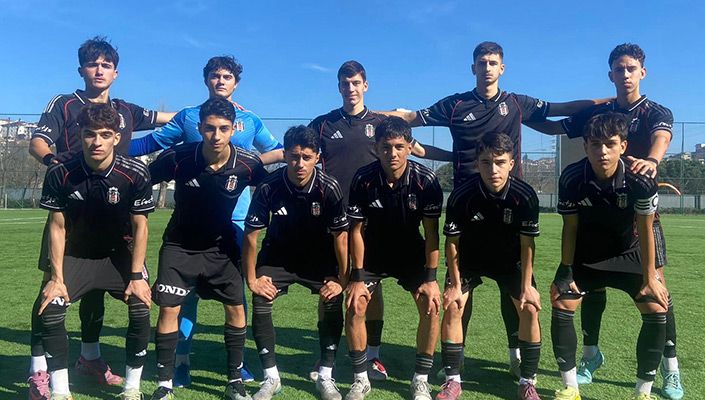 Esenler Erokspor:0 Beşiktaş:4 (U-17)