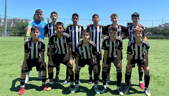 Esenler Erokspor:1 Beşiktaş:3 (U-13)