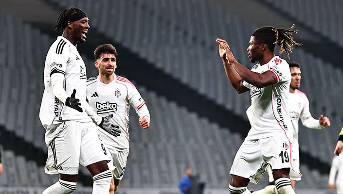 Fatih Karagümrük:0 Beşiktaş:2