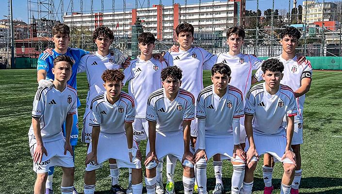 Fatih Karagümrük:2 Beşiktaş:1 (U-15)