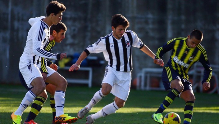 Beşiktaş:1 Fenerbahçe:1 (U-19)