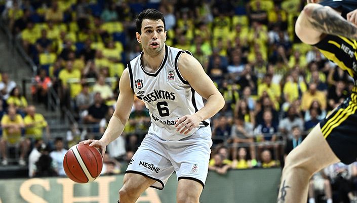 Fenerbahçe Beko:84 Beşiktaş Fibabanka:76 