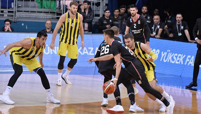 Fenerbahçe:78 Beşiktaş Sompo Japan:73