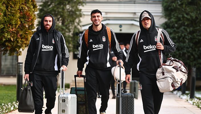 Futbol A Takımımız Devre Arası Hazırlık Kampı İçin Antalya’ya Gitti
