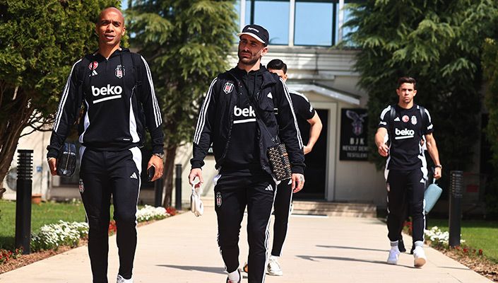 Futbol A Takımımız İzmir’e Gitti