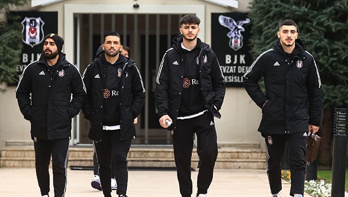 Futbol A Takımımız Sivas’a Gitti