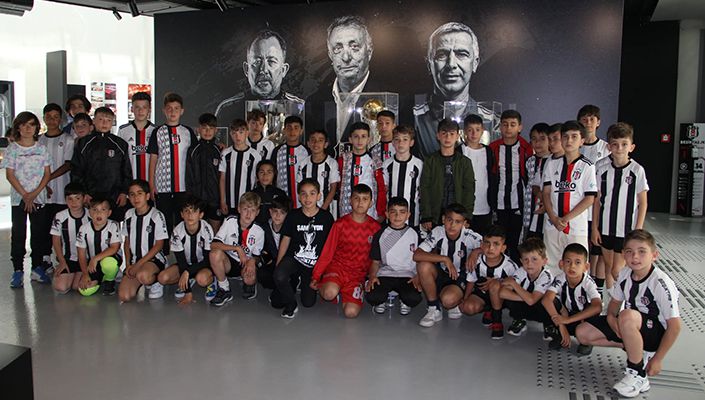 Futbol Okullarımızın Öğrencileri Beşiktaş JK Müzesi’ni Ziyaret Etti