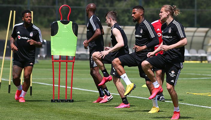 Futbol Takımımız Hazırlıklarına Devam Ediyor