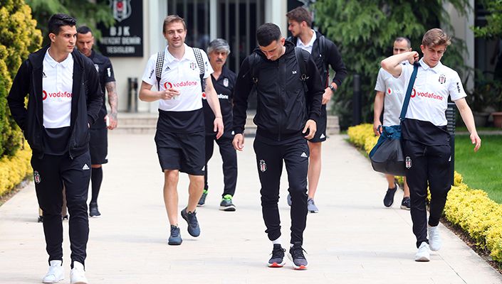 Futbol Takımımız Trabzon’a Gitti