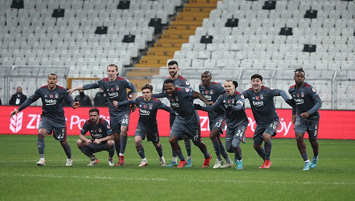 Futbol Takımımız Ziraat Türkiye Kupası'nda Çeyrek Finale Yükseldi