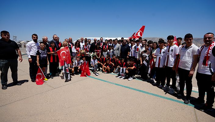 Genel Sekreterimiz Uğur Fora ile Şampiyon U-16 Akademi Takımımız Şırnak’ta