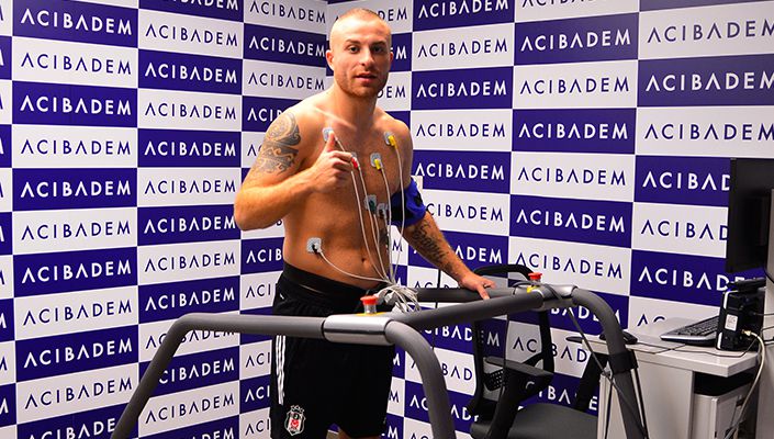 Gökhan Töre Sağlık Kontrolünden Geçti