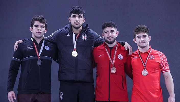 Güreşçilerimizden İki Altın İki Gümüş Madalya