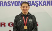 Güreşçimiz Nazar Batır, U-20 Kadınlar Türkiye Şampiyonası’nda Altın Madalya Kazandı