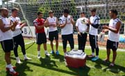 Günay Güvenç’in Doğum Günü Kutlandı
