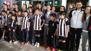 Kadın Futbol Takımımıza Ağrı'da Görkemli Karşılama