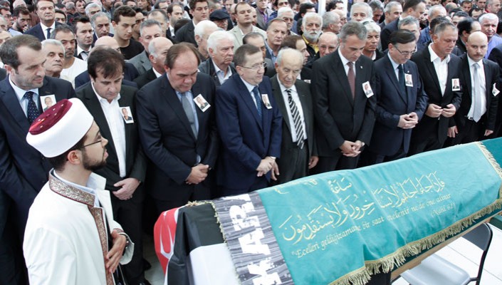 Tuğrul Yenidoğan, Son Yolculuğuna Uğurlandı