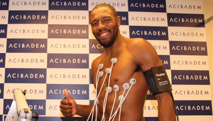 Beşiktaş Sompo Japan Takımımızın Yeni Transferi Chinemelu Elonu Sağlık Kontrolünden Geçti