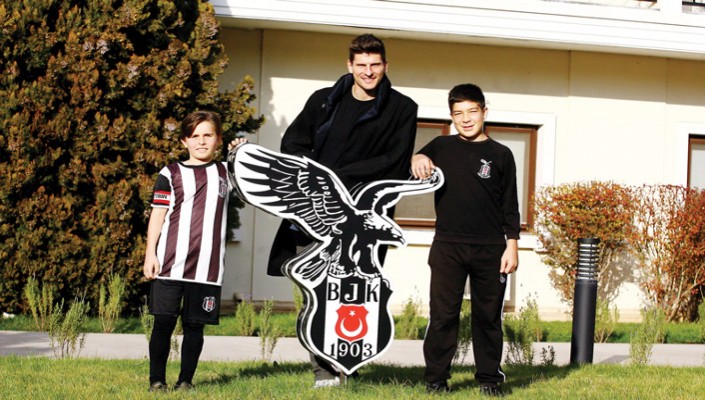 Mario Gomez: 'Ligin en seyredeğer futbolunu Beşiktaş oynuyor.'