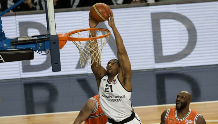 Beşiktaş Sompo Japan:96 Banvit:87