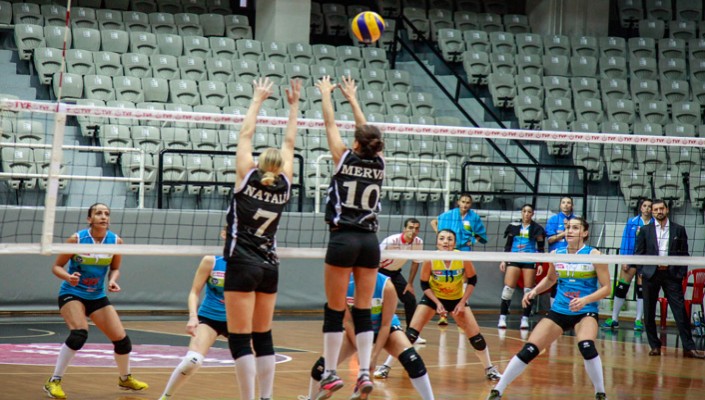 Kadın Voleybol Takımımızın Rakibi FMW Işık Üniv. Okulları