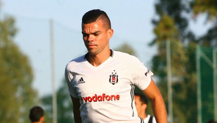 İzmir Bş. Bld.:59 Beşiktaş RMK Marine:76
