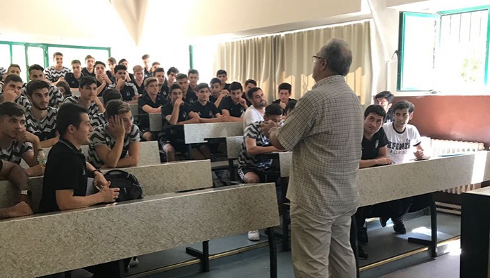 Futbol Akademi Takımlarımıza Antidoping Eğitimi