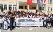 Hatay Beşiktaşlılar Derneği’nden Öğrencilere Hediye Forma
