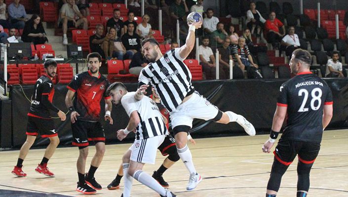 Hentbol Süper Lig'de Rakip Ümraniye Bld.