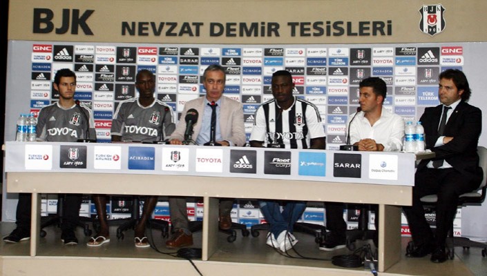 Yeni Transferlerimiz için İmza Töreni Yapıldı