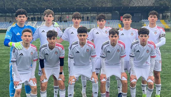 İstanbulspor:0 Beşiktaş:4 (U-15)