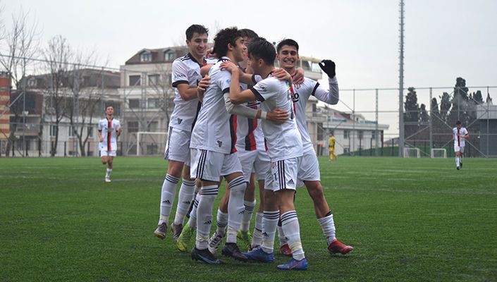 İstanbulspor:1 Beşiktaş:3 (U-17)