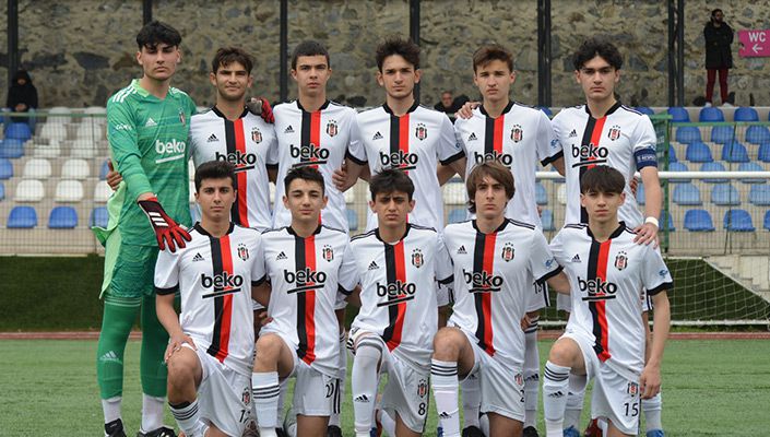 İstanbulspor:1 Beşiktaş:4 (U-16)