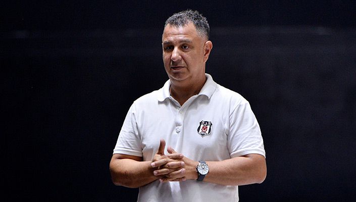 Kadın Basketbol Takımımızın Başantrenörü Ayhan Avcı’dan Yeni Sezon Değerlendirmesi