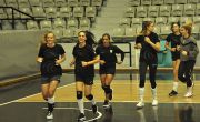 Kadın Voleybol Takımımız, Yeni Sezon Hazırlıklarını Sürdürüyor