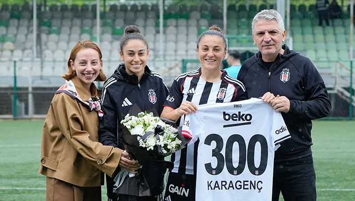 Kaptanımız Didem Karagenç 300. Maçına Çıktı