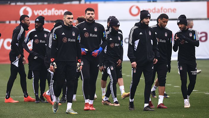 Kasımpaşa Maçı Hazırlıkları Sürüyor