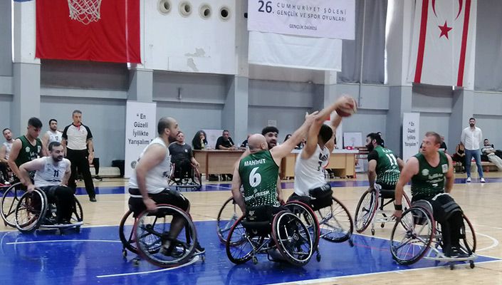 KKTC Vakıflar:50 Beşiktaş:96