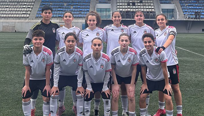 Küçükçekmece Akdeniz Spor:0 Beşiktaş:9 (U-17 Kız)