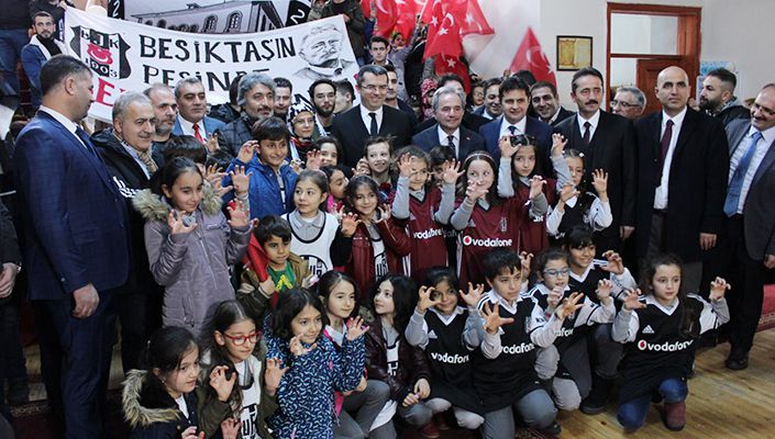 Kulübümüzden Erzurumlu Çocuklara Hediye Sekiz Yüz Forma
